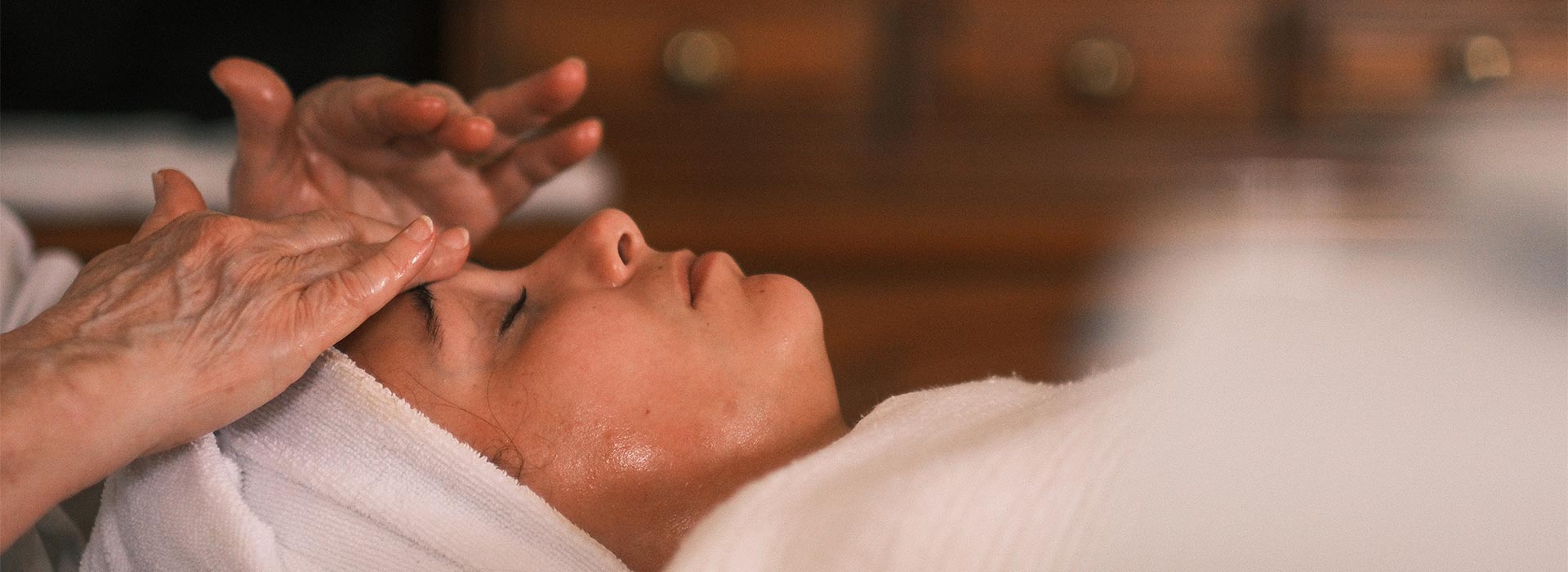 cindas-botanicals-woman-facial-image